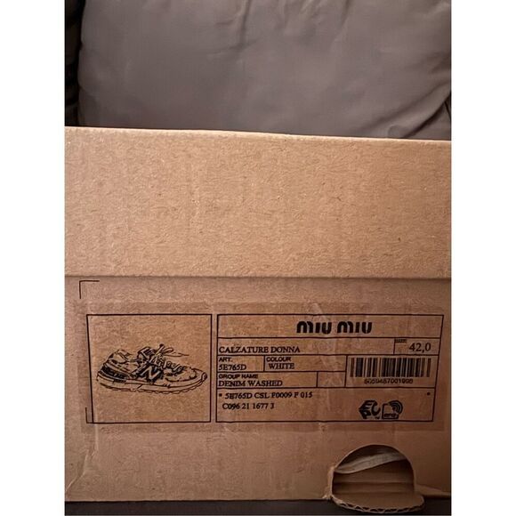 AUTHENTIC Miu Miu New Balance 574 White Freyed Corduroy Sneakers Womens Size 9 - Picture 4 of 5